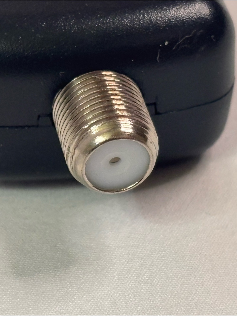 USB-Powered Black Antenna Adapter Cable with Inline Power Module - Picture 6 of 7